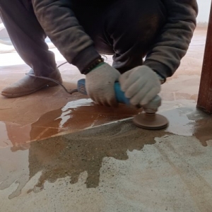 Repairing Worn and Dull Floor Tiles: Repair and Maintenance Methods